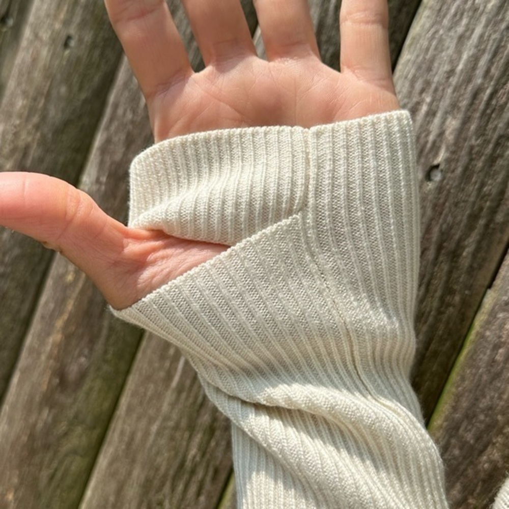 lululemon Women’s Still at Ease Pullover Sweater (Size 8) - Picture 8 of 10